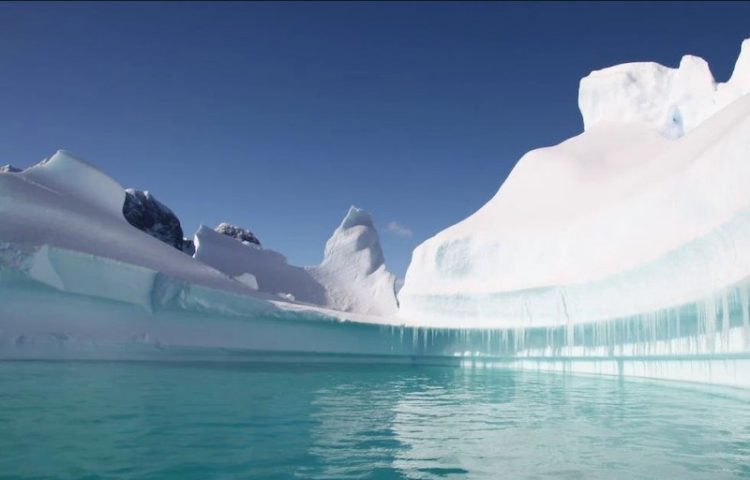 “The Bone-Chilling Beauty: Exploring the Most Frigid Place on Earth”