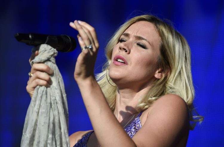 Joss Stone Reveals She’s Married to American Musician in Intimate Ceremony